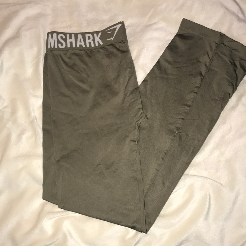 Army Green GymShark leggings